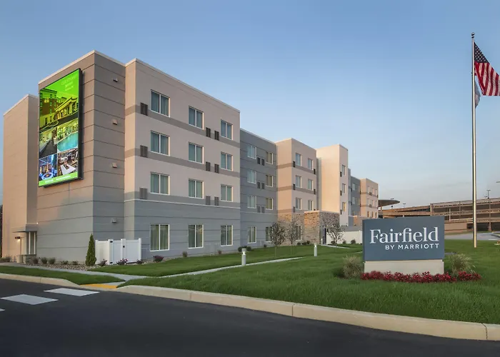 Fairfield Inn & Suites By Marriott Harrisburg International Airport