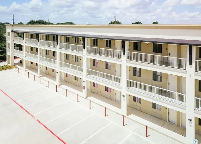 Palacio Royale Inn Boutique Katy