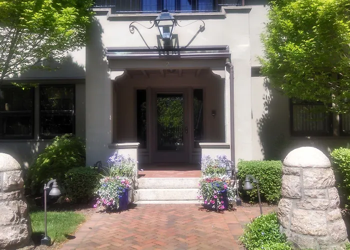 Hilltop Inn