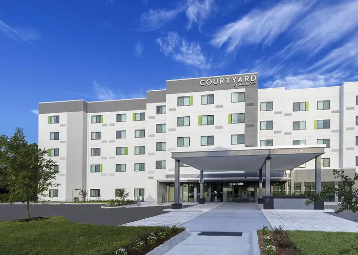 Courtyard By Marriott Tampa Northwest/Veterans Expressway