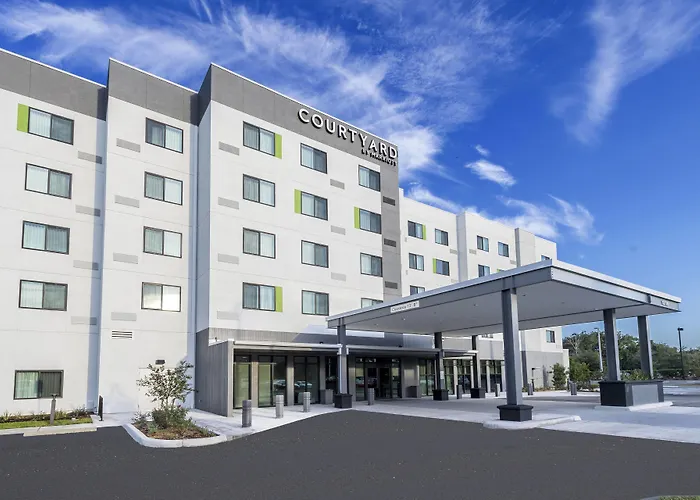 Courtyard By Marriott Tampa Northwest/Veterans Expressway