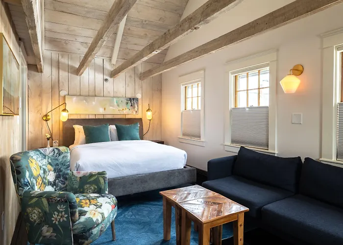 The Water Street Inn