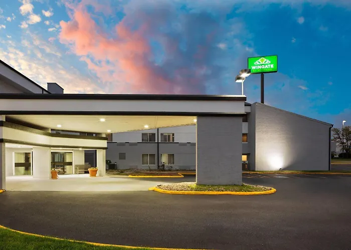 Wingate By Wyndham Lincoln Airport East I-80