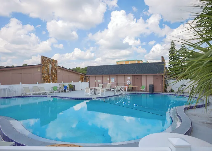 Liberty Inn And Suites Kissimmee Near Disney World Celebration