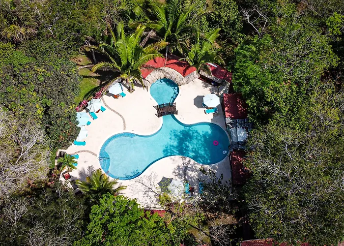 Kikiwitz Resort Belmopan