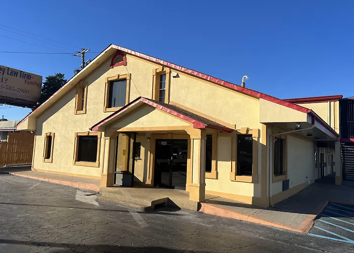 Surestay By Best Western Huntsville University Area