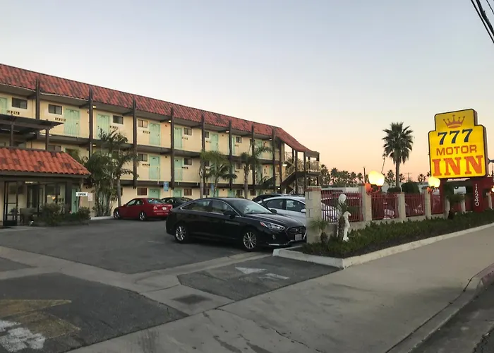 777 Motor Inn Huntington Beach