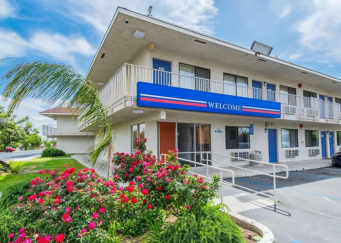 Motel 6-Bakersfield, Ca - Airport