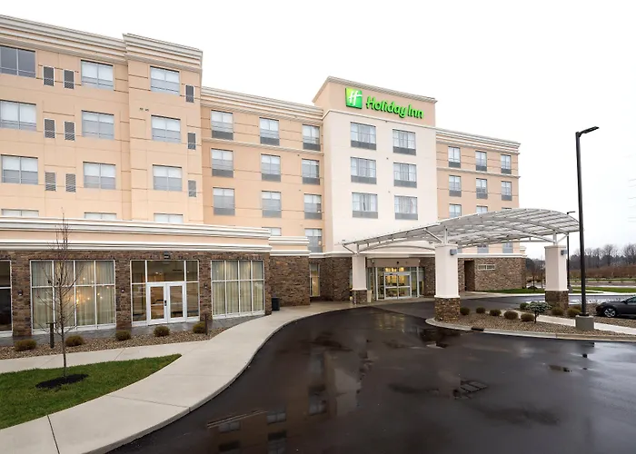 Holiday Inn & Suites Kalamazoo West