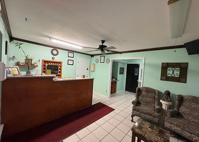 Claremore Motor Inn