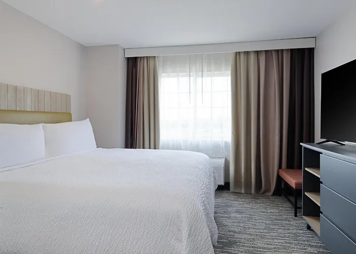 Garner Hotel Decatur - Forsyth By Ihg
