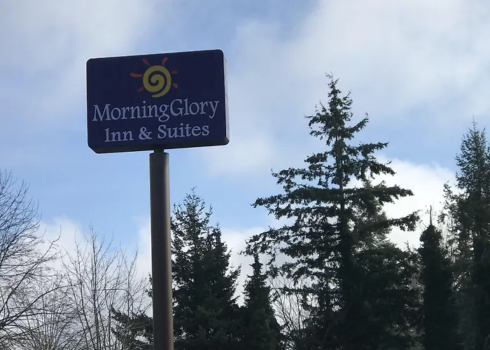 Morningglory Inn & Suites