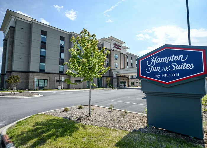 Hampton Inn & Suites Lenoir, Nc
