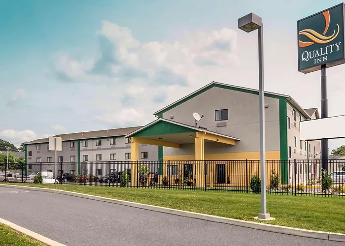 Motel 6 Lancaster Fertility