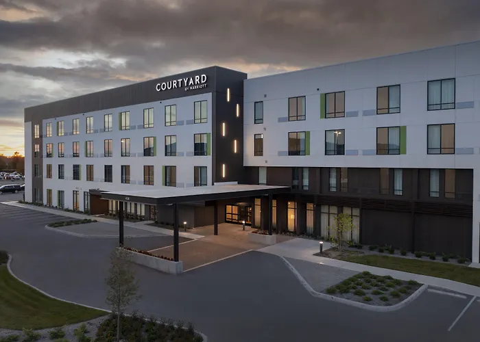Courtyard By Marriott Indianapolis Plainfield