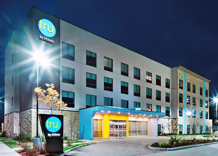 Tru By Hilton Terrell Hotel