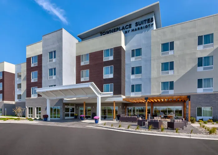Towneplace Suites By Marriott Grand Rapids Airport Southeast