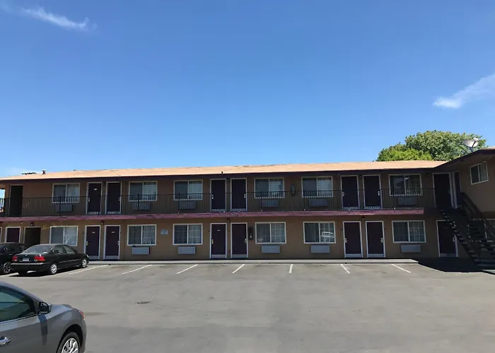 Economy Inn