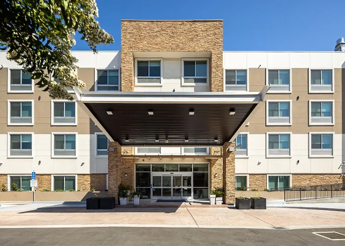 Holiday Inn Express & Suites - San Jose Silicon Valley By Ihg