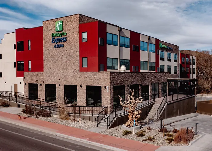 Holiday Inn Express & Suites - Manitou Springs By Ihg