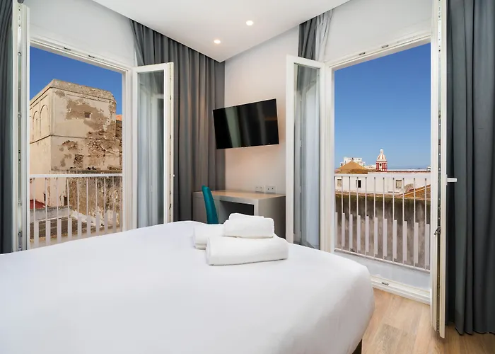 Dormos Hotel Cadiz