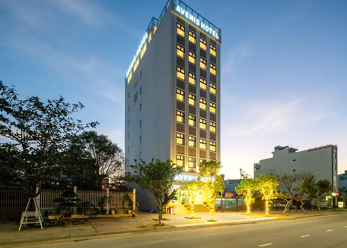 Avenis Hotel
