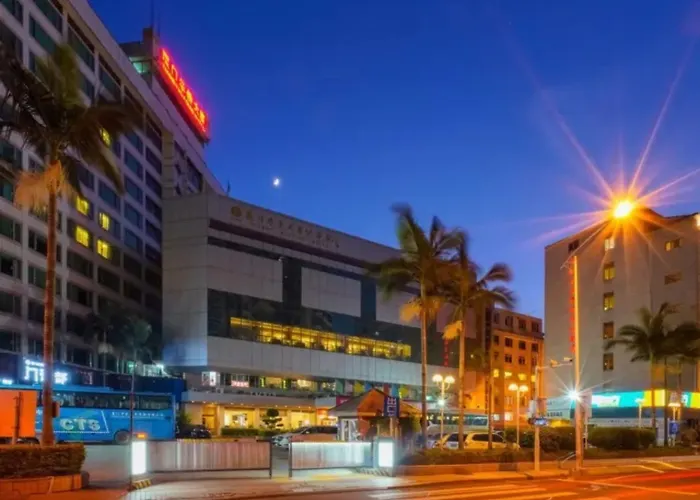 Xiamen Huaqiao Hotel
