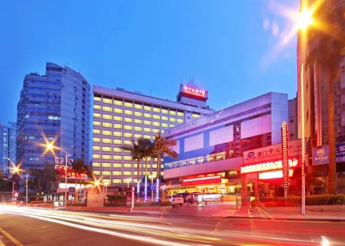 Xiamen Huaqiao Hotel