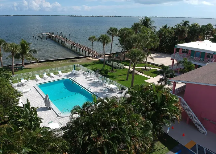 Caribbean Shores Waterfront Resort Jensen Beach