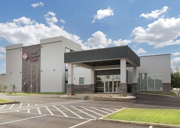 Best Western Plus Mobile Inn And Suites