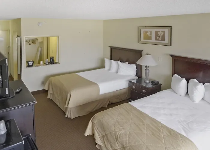 Economy Hotel Plus Wichita