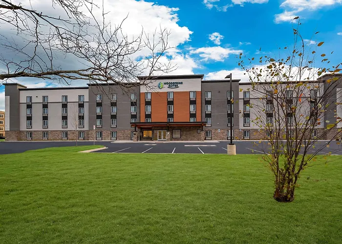 Woodspring Suites Dearborn Detroit