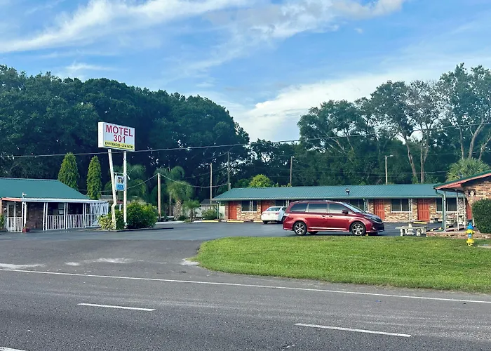 Motel 301