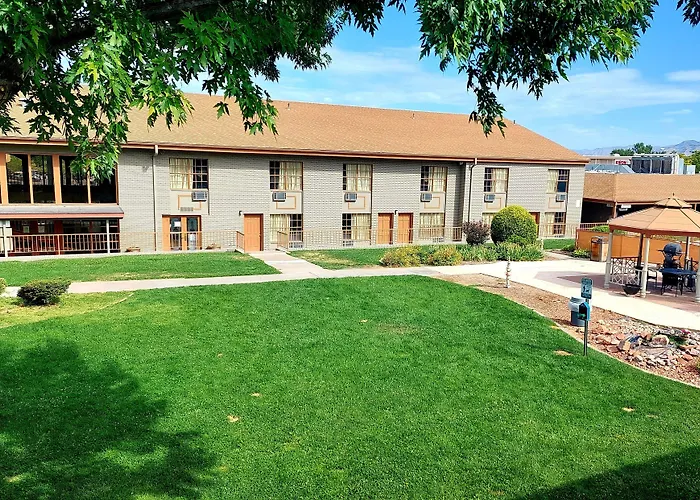 Ville 718 Grand Junction