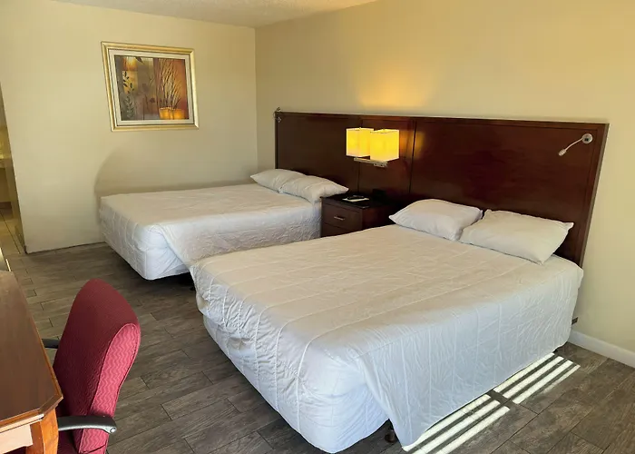 Big Chile Inn & Suites Las Cruces