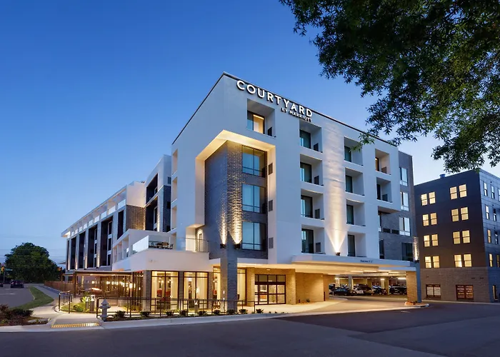 Courtyard By Marriott Richmond Scott'S Addition