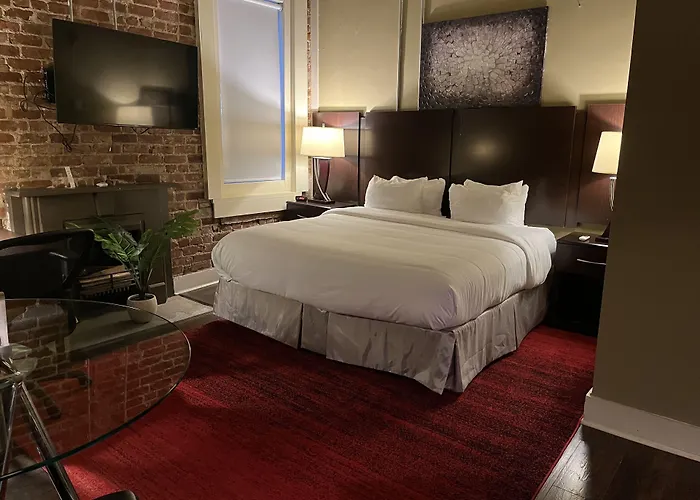 The Skylight Hotel Greenville