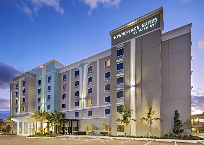 Towneplace Suites By Marriott Naples Vineyards
