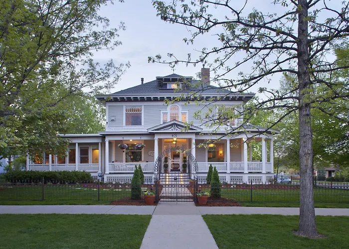 Edwards House Hotel Fort Collins