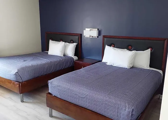 Economy 7 Inn Hampton