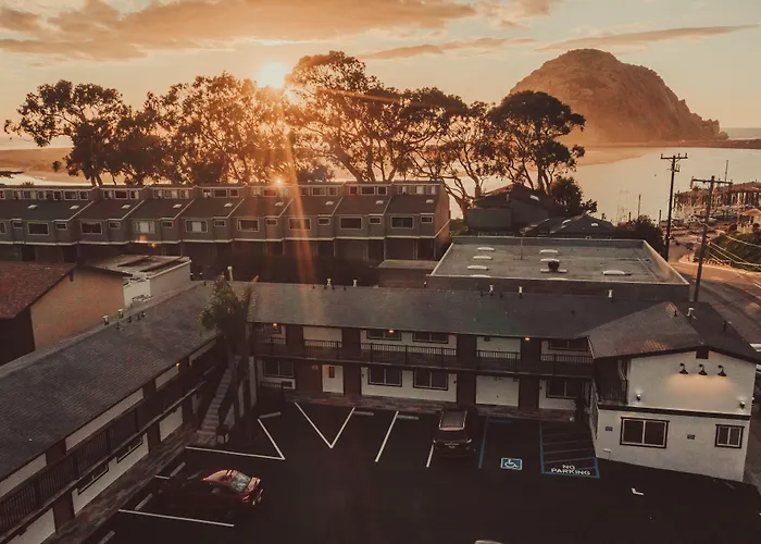 Blufftop Inn & Suites - Wharf/Restaurant District