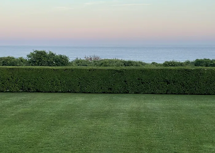 Atlantic Bluffs Club Aparthotel Montauk