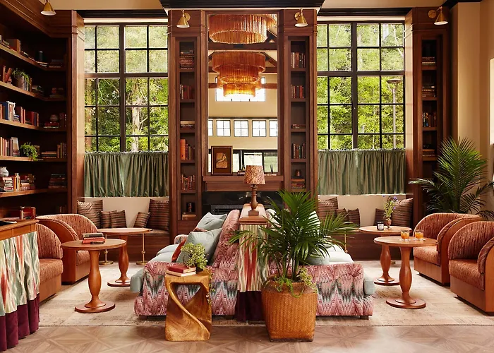 Berkshires Untold Hotel Lenox