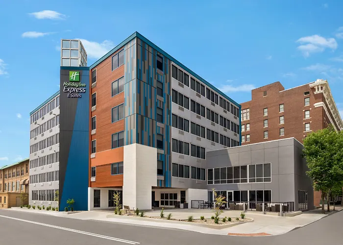 Holiday Inn Express & Suites Evansville Downtown By Ihg