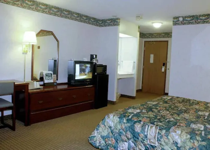 Garden City Inn