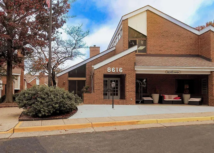 Tysons Corner Suites, A Baymont By Wyndham