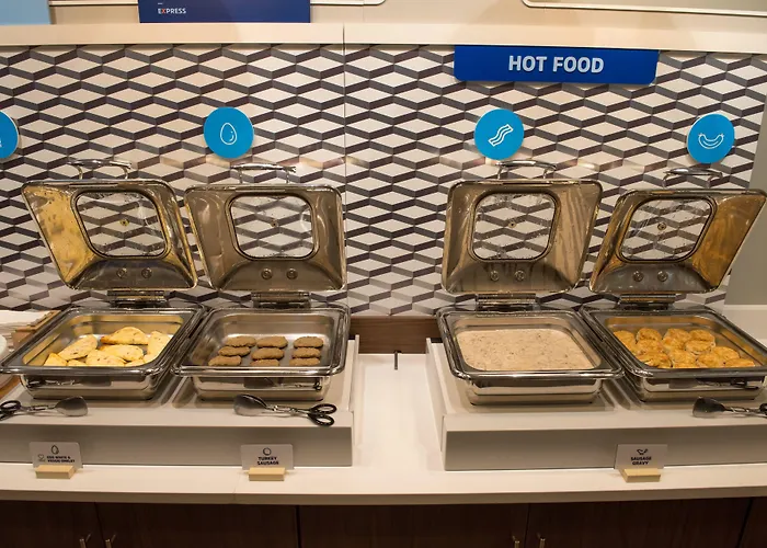 Holiday Inn Express & Suites Dayton North - Vandalia By Ihg