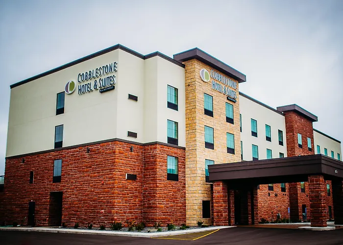 Cobblestone Hotel & Suites International Falls