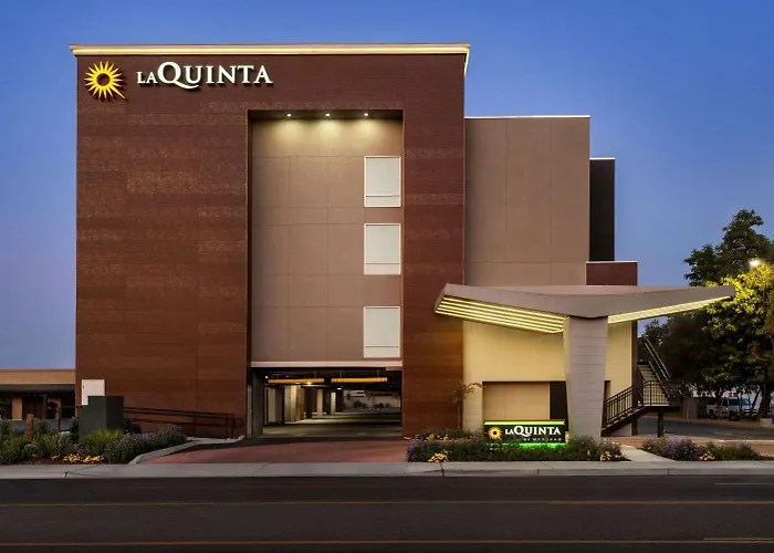 La Quinta By Wyndham Clovis Ca Hotel