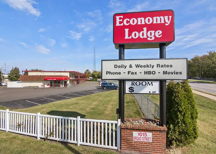 Economy Lodge Portsmouth
